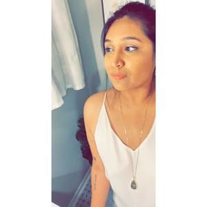 Meet your Posher, Isabel